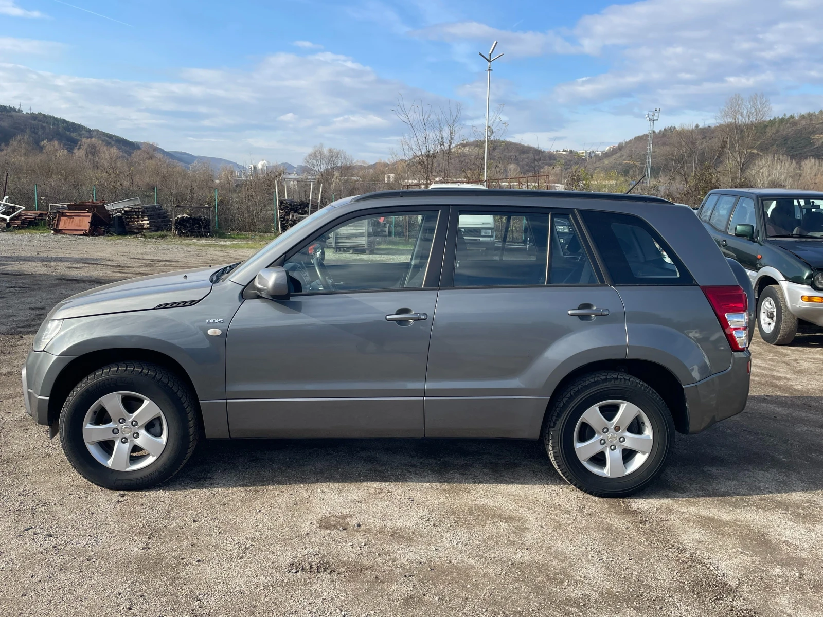 Suzuki Grand vitara НОВ ВНОС ИТАЛИЯ 4x4 - изображение 4