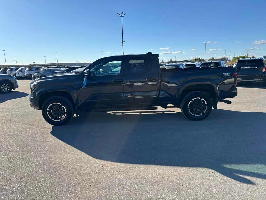 Toyota Tacoma * 4x4 Double Cab Auto * CARFAX * БЕЗ ПЪРВОНАЧАЛНА  - изображение 2