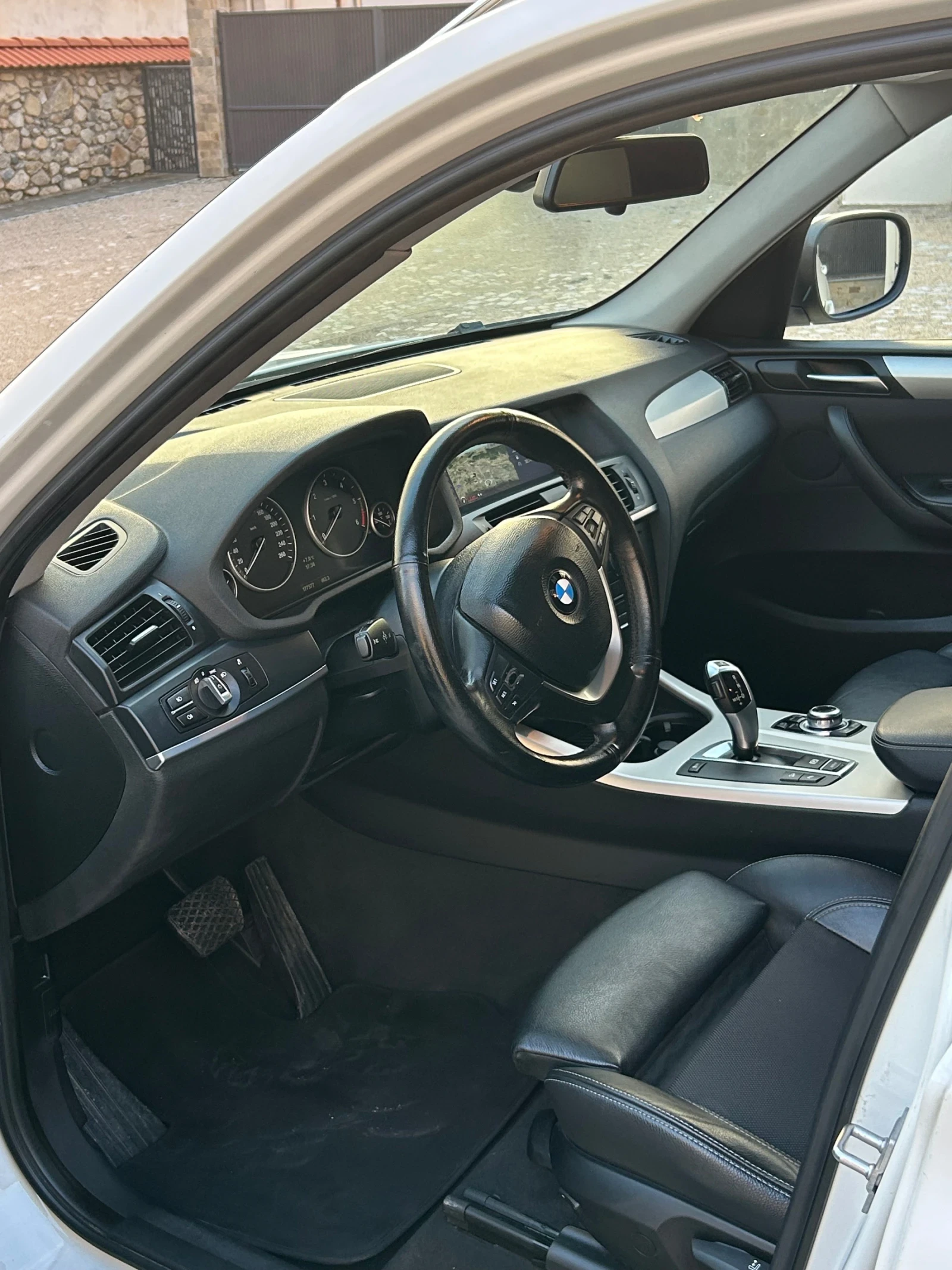 BMW X3 2.0 X-Drive  Много добро състояние - изображение 6