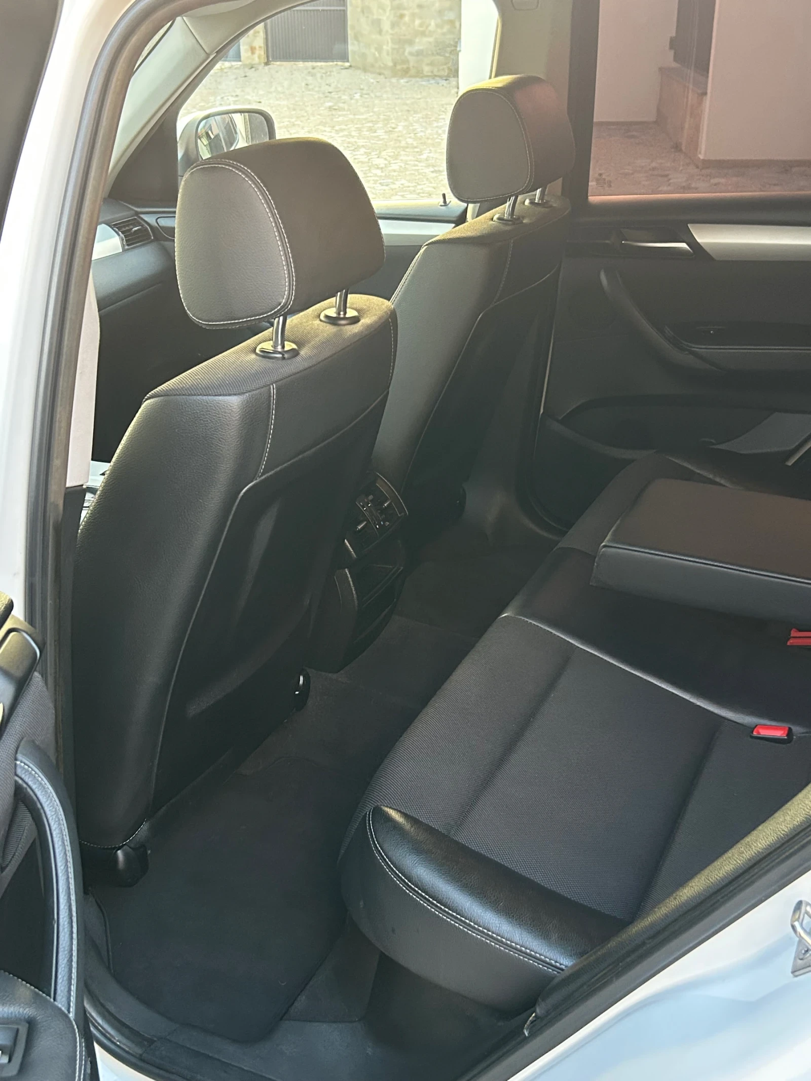 BMW X3 2.0 X-Drive  Много добро състояние - изображение 10