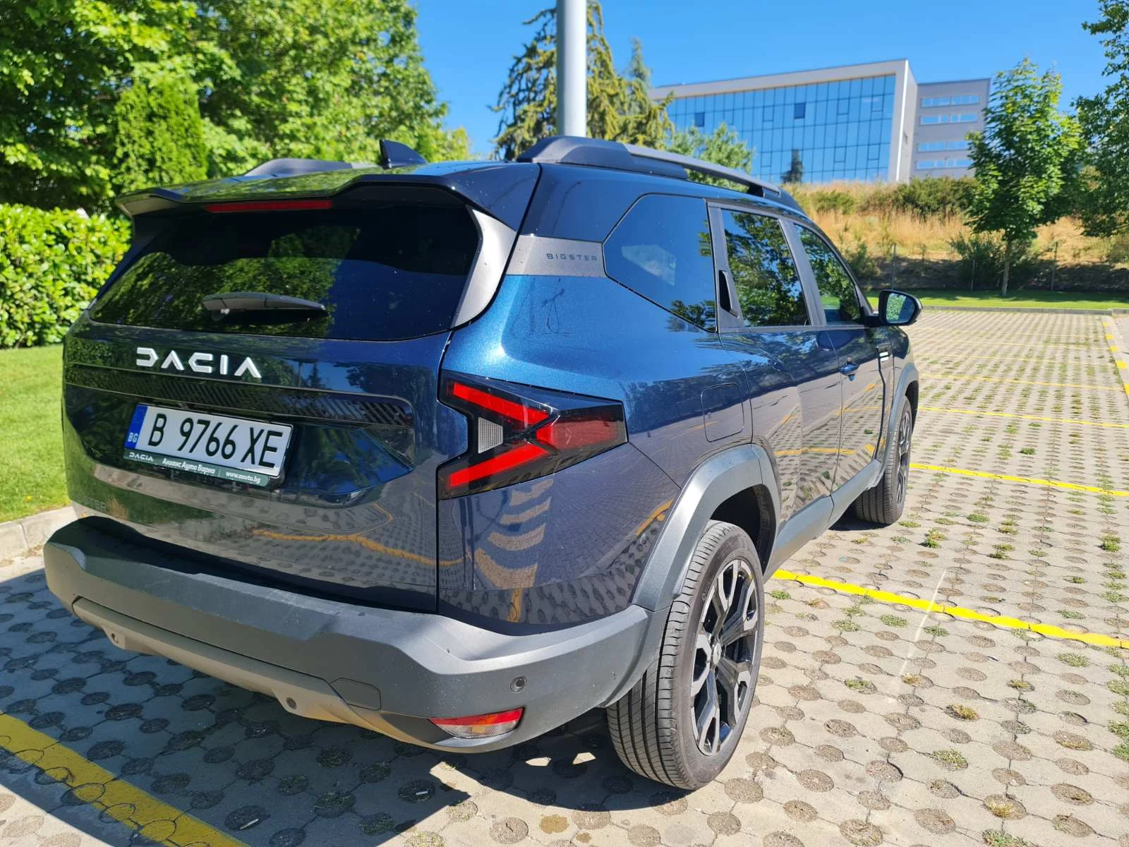 Dacia Bigster, снимка 6 - Автомобили и джипове - 54975971