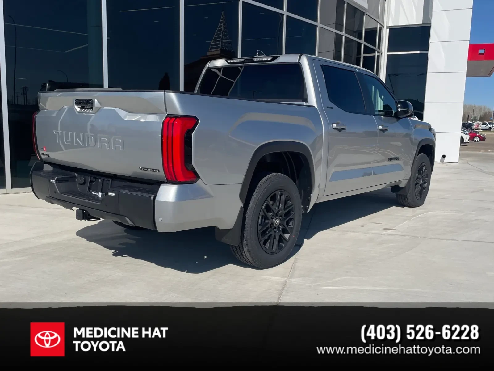 Toyota Tundra CREWMAX | LIMITED | NIGHTSHADE | HYBRID | НОВ, снимка 8 - Автомобили и джипове - 55437510