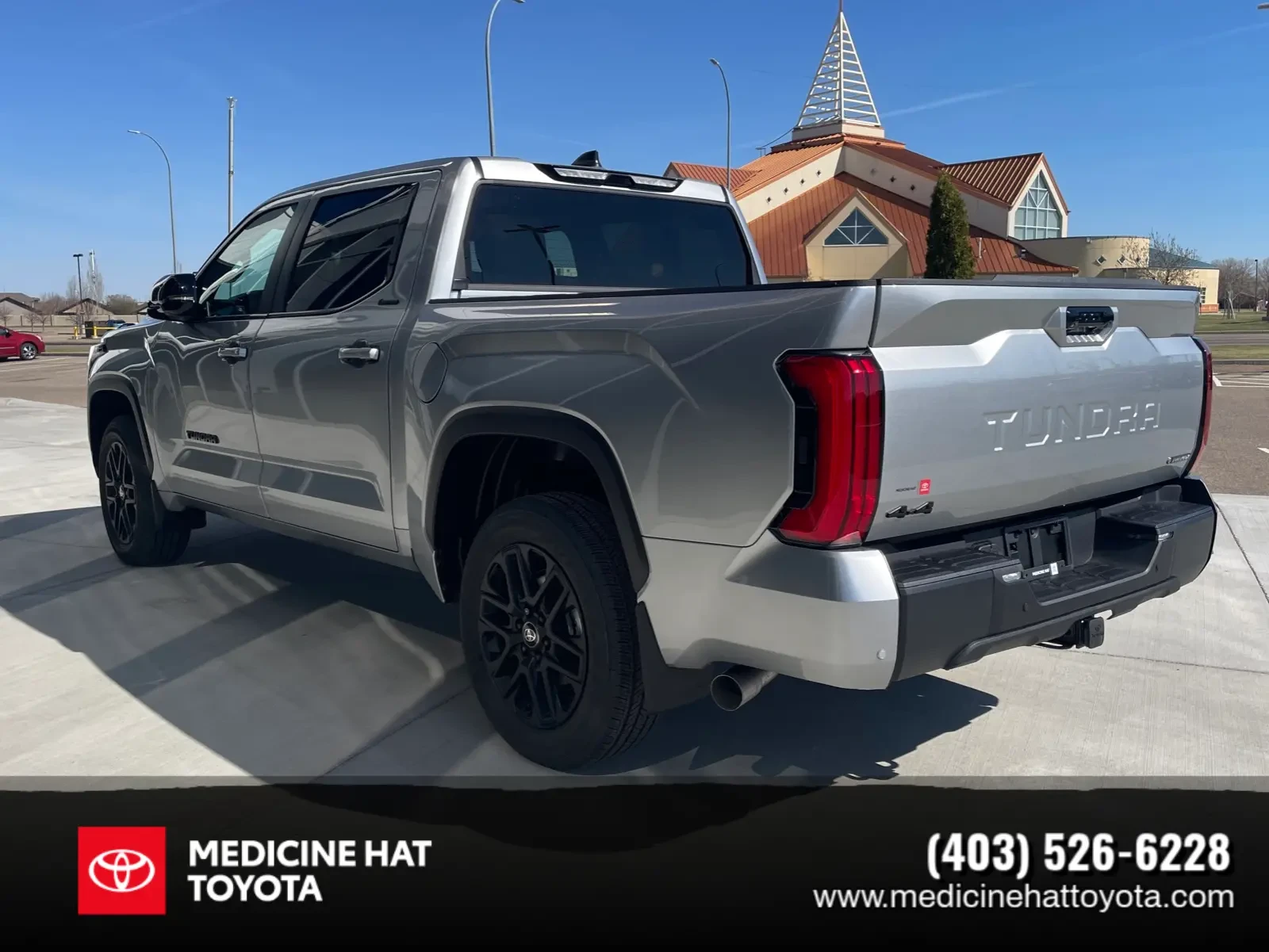 Toyota Tundra CREWMAX | LIMITED | NIGHTSHADE | HYBRID | НОВ, снимка 7 - Автомобили и джипове - 55437510