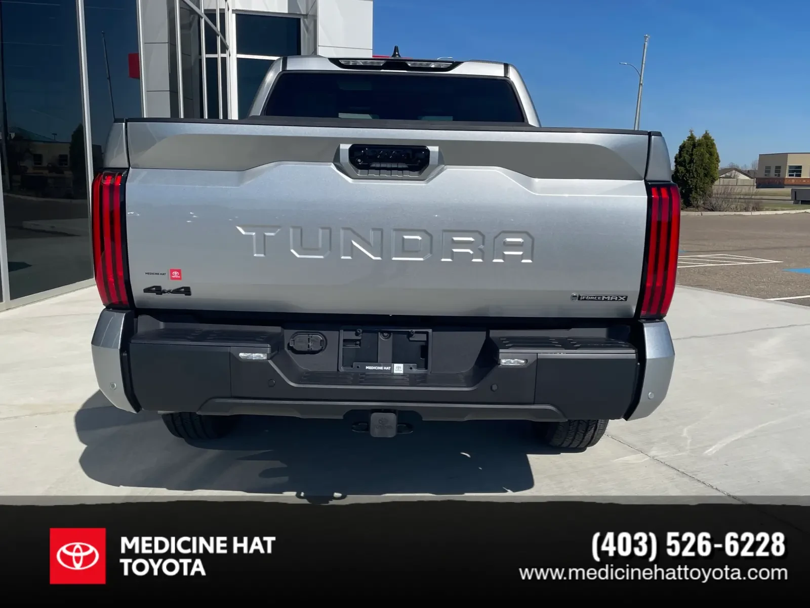 Toyota Tundra CREWMAX | LIMITED | NIGHTSHADE | HYBRID | НОВ, снимка 4 - Автомобили и джипове - 55437510