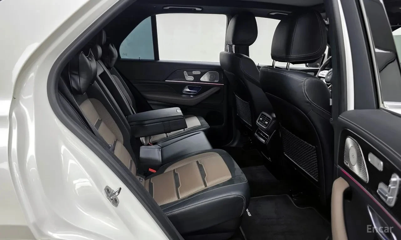 Mercedes-Benz GLE 53 4MATIC | АВТОКРЕДИТ БЕЗ ПЪРВОНАЧАЛНА, снимка 12 - Автомобили и джипове - 55806358