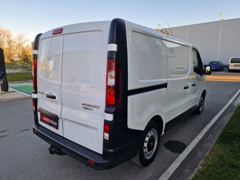 Renault Trafic 1.6 TDI, 125 к.с. КЛИМАТИК , снимка 4 - Бусове и автобуси - 52774628