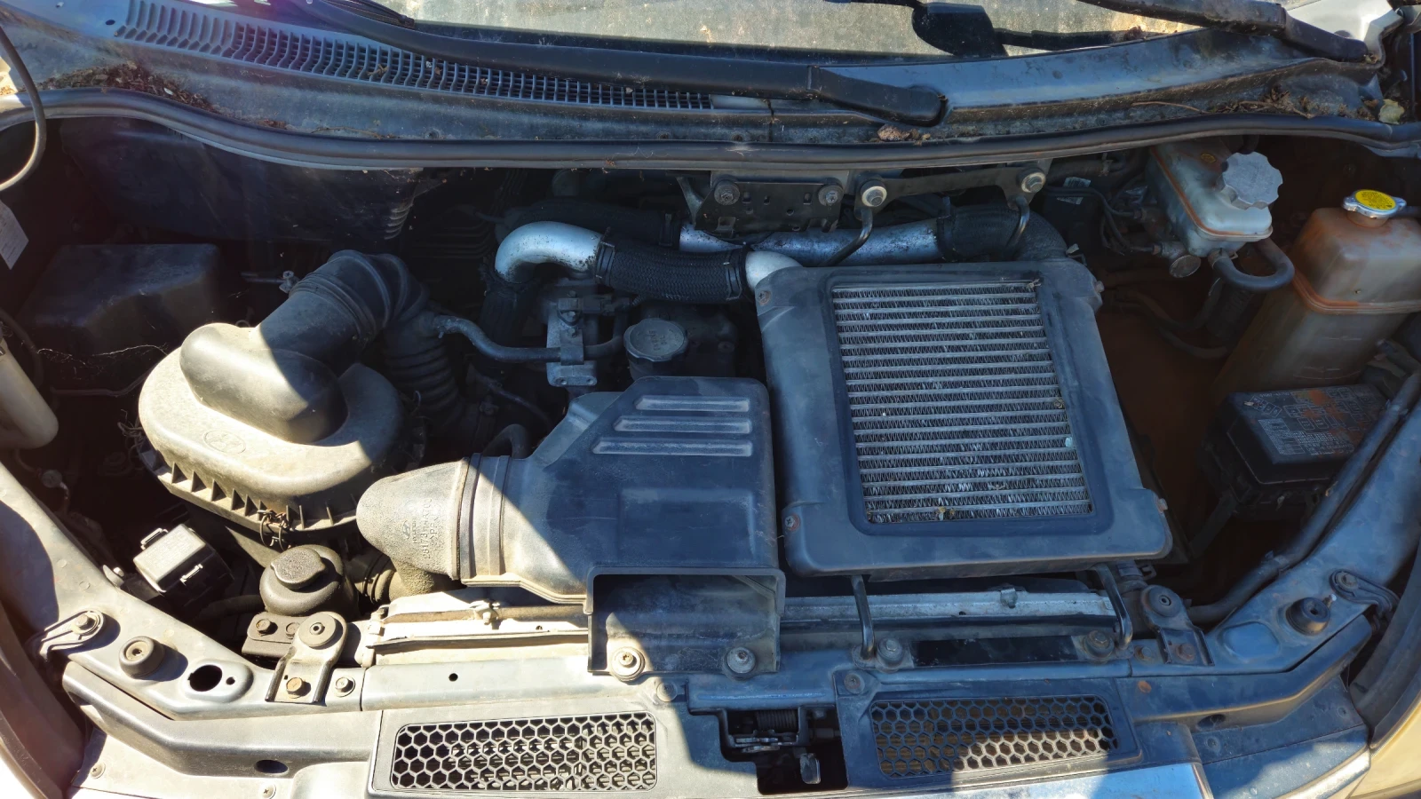 Hyundai H1 2.5tdi/на части  - изображение 8