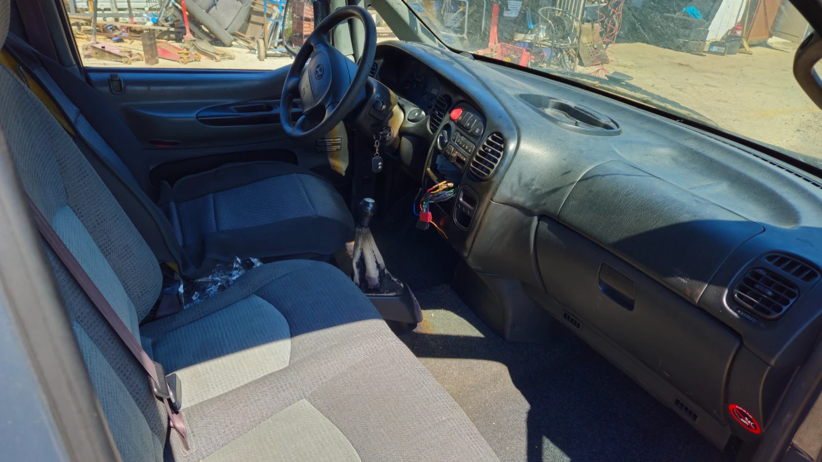 Hyundai H1 2.5tdi/на части  - изображение 6