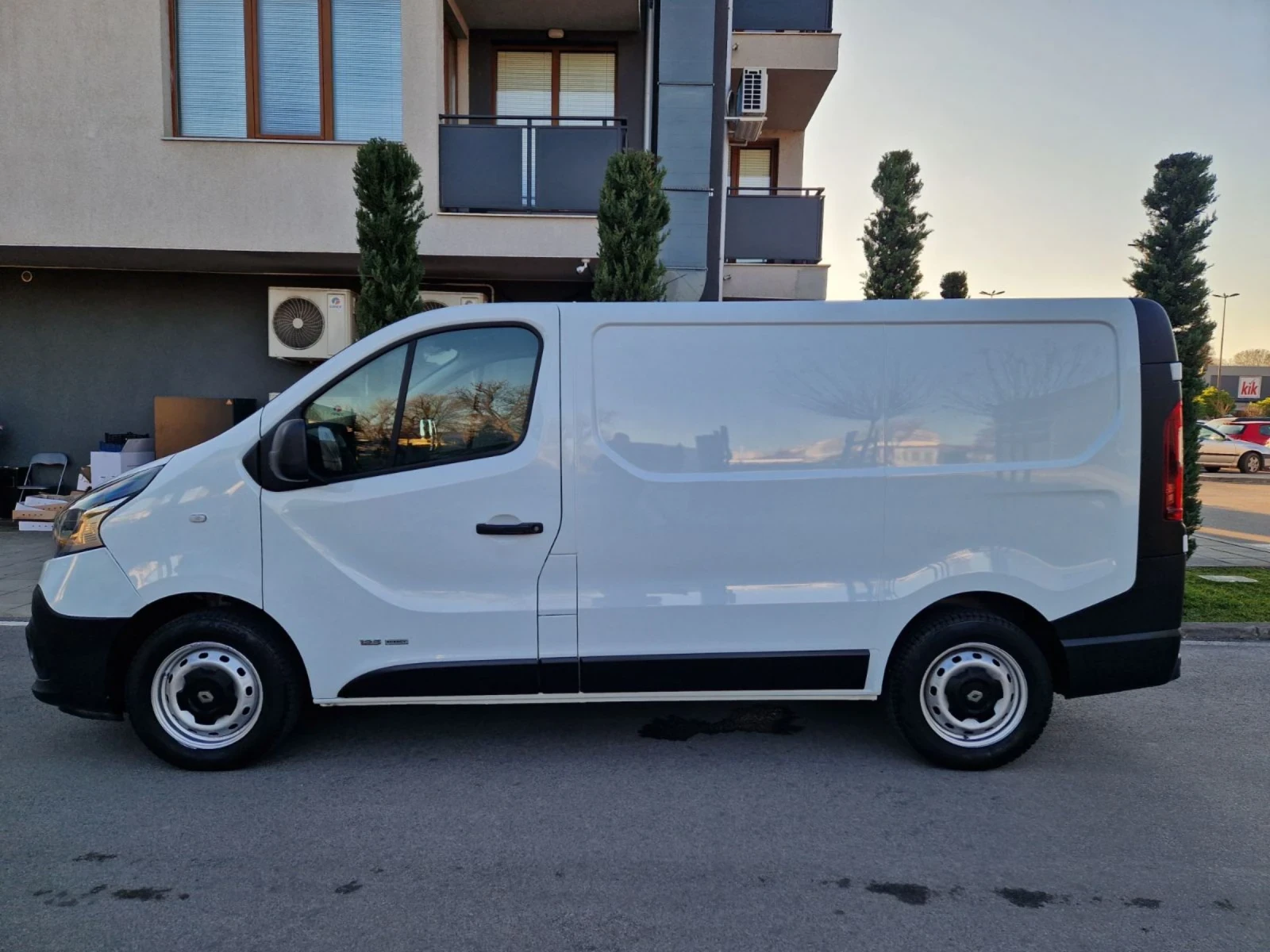 Renault Trafic 1.6 TDI, 125 к.с. КЛИМАТИК  - изображение 7