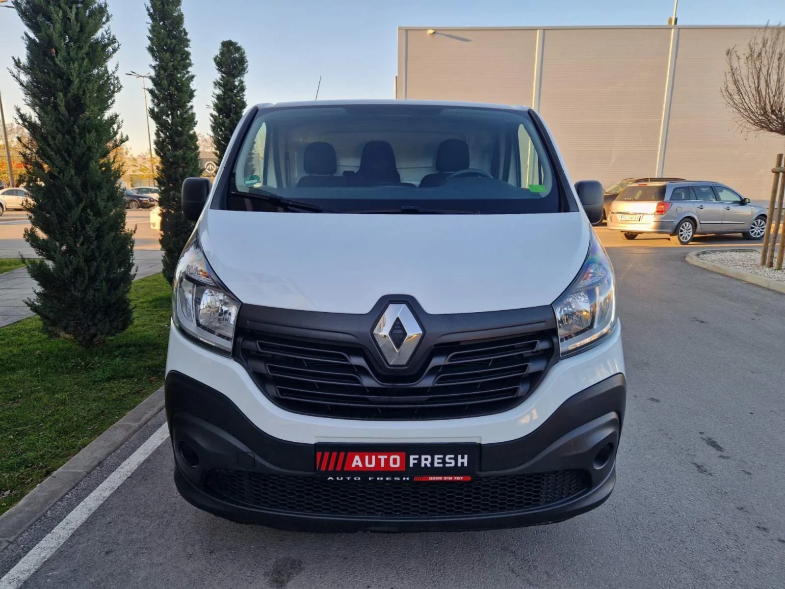 Renault Trafic 1.6 TDI, 125 к.с. КЛИМАТИК  - изображение 2