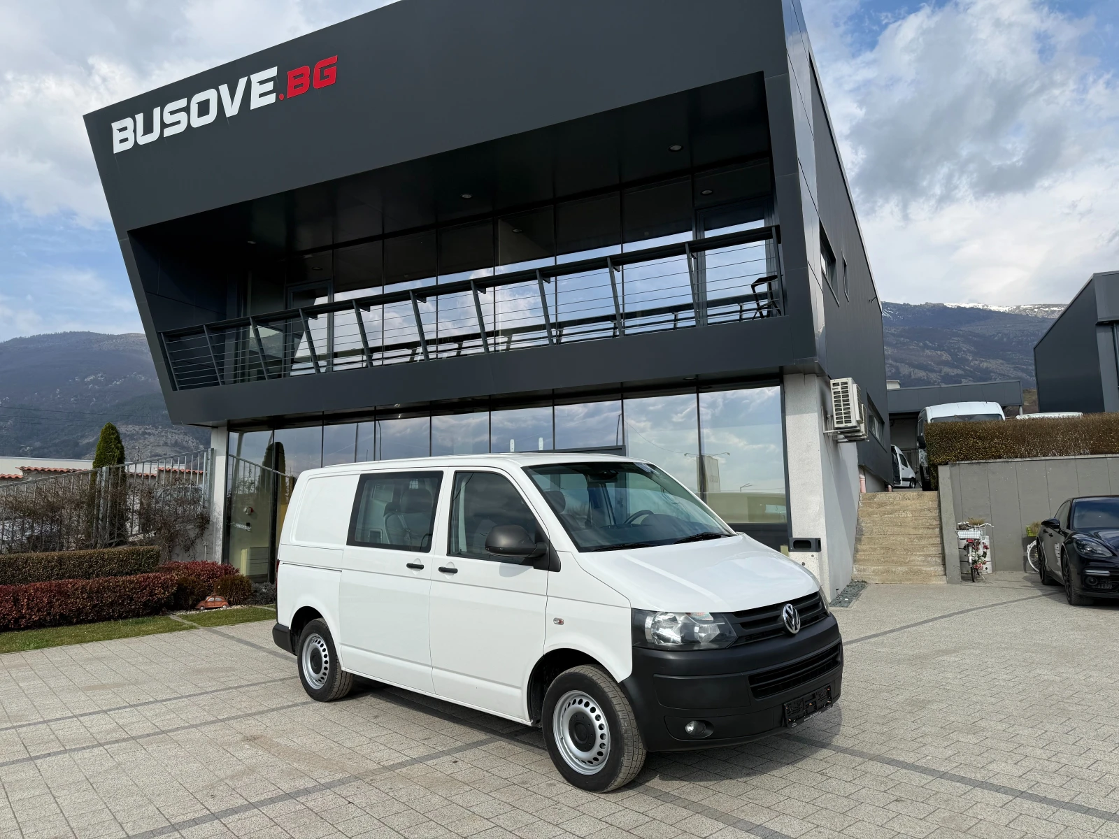 VW Transporter 2.0TDI 140к.с. Товаропътнически 5-местен Клима 