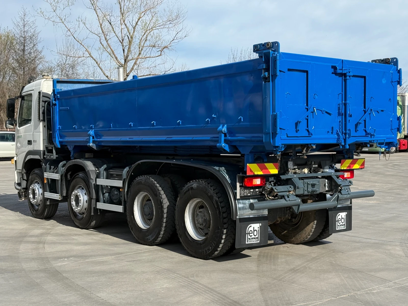 Volvo Fm 500 8x4* самосвал* перфектен* France, снимка 6 - Камиони - 54137663