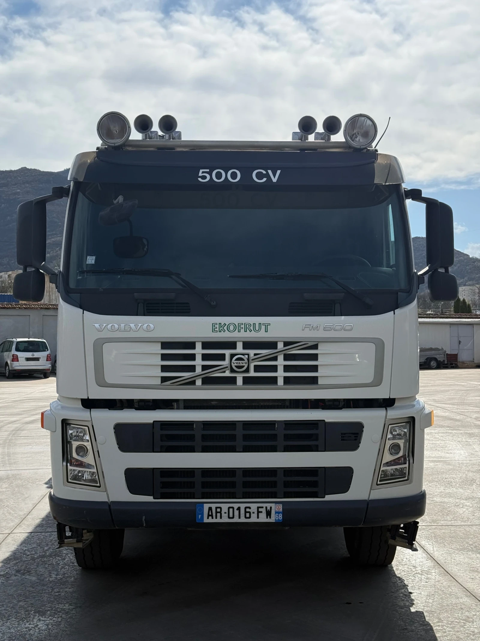 Volvo Fm 500 8x4* самосвал* перфектен* France, снимка 2 - Камиони - 54137663