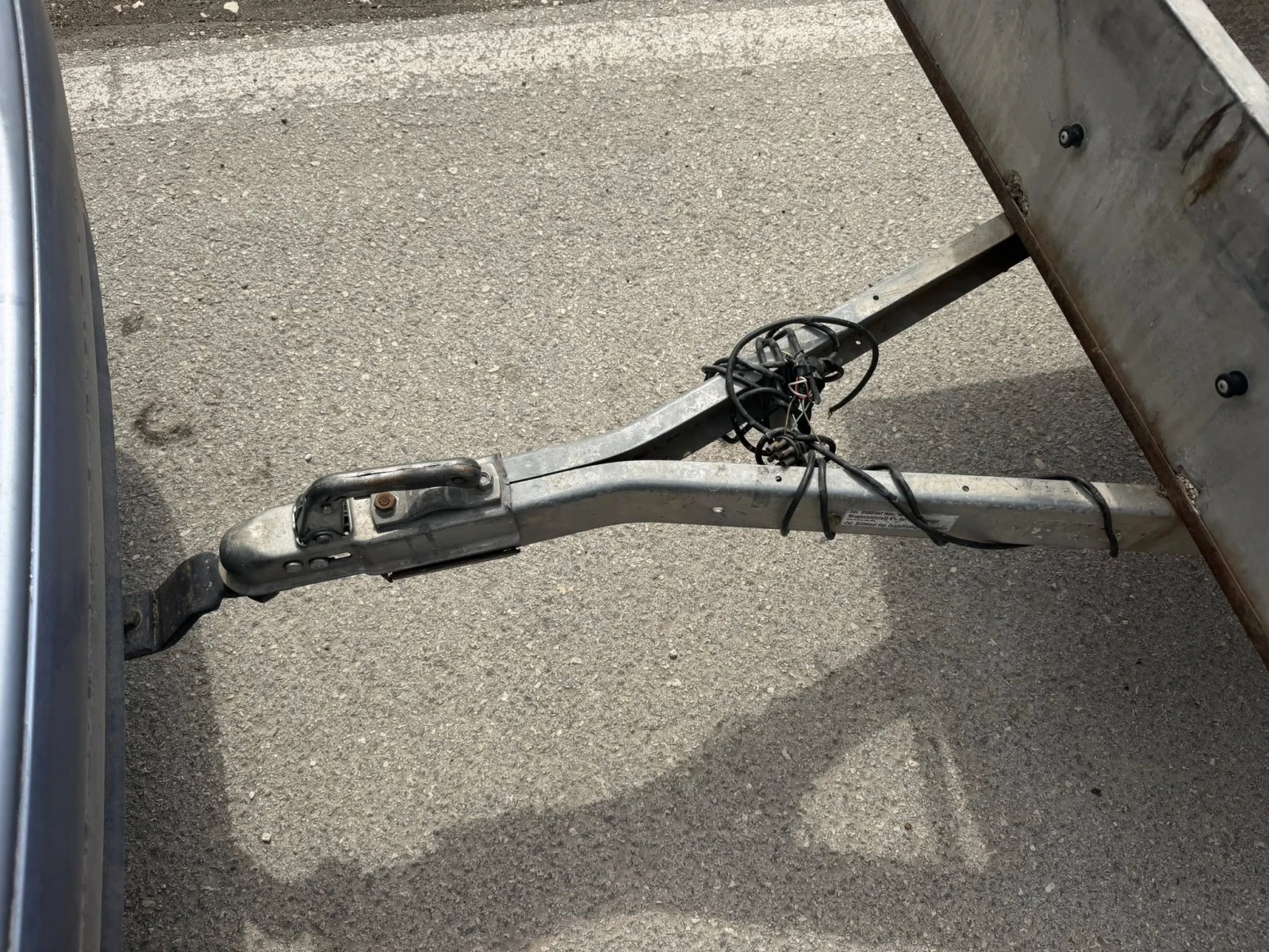 За автомобил Sirius 210/115, снимка 3 - Ремаркета - 52368906