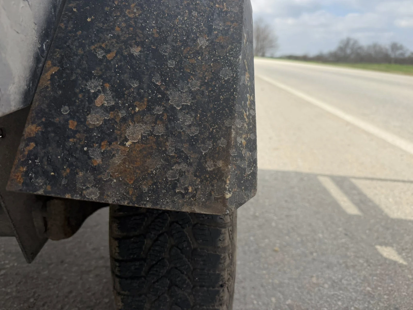 За автомобил Sirius 210/115, снимка 2 - Ремаркета - 52368906