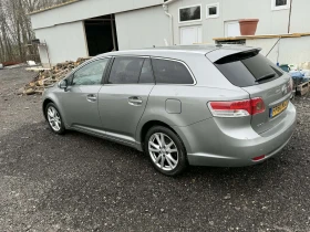 Toyota Avensis 1. 8 Valvematic (147 к. с. ) | НА ЧАСТИ, снимка 4