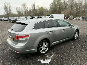 Toyota Avensis 1. 8 Valvematic (147 к. с. ) | НА ЧАСТИ, снимка 3