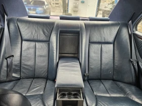 Mercedes-Benz E 230, снимка 8