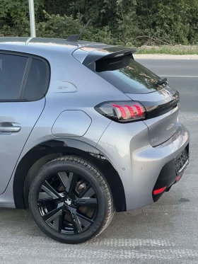 Peugeot 208 1.5BlueHDI* 131ps* GT-LINE* 73.000км* КАТО НОВА, снимка 6