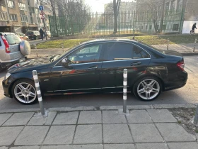 Mercedes-Benz C 320, снимка 15