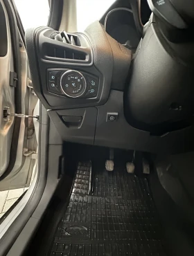 Ford Focus 1.6i 125���� ������� ����� | Mobile.bg � ����� ������ 8
