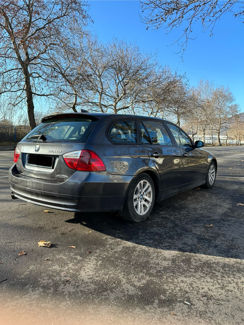 BMW 320 2.0D, снимка 4 - Автомобили и джипове - 46375480