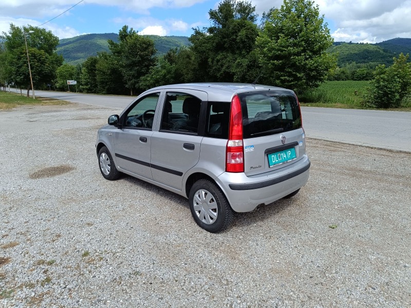 Fiat Panda 1.2i klimatik 2012г. 4 цилиндров мотор EURO 5 B, снимка 8 - Автомобили и джипове - 46203942