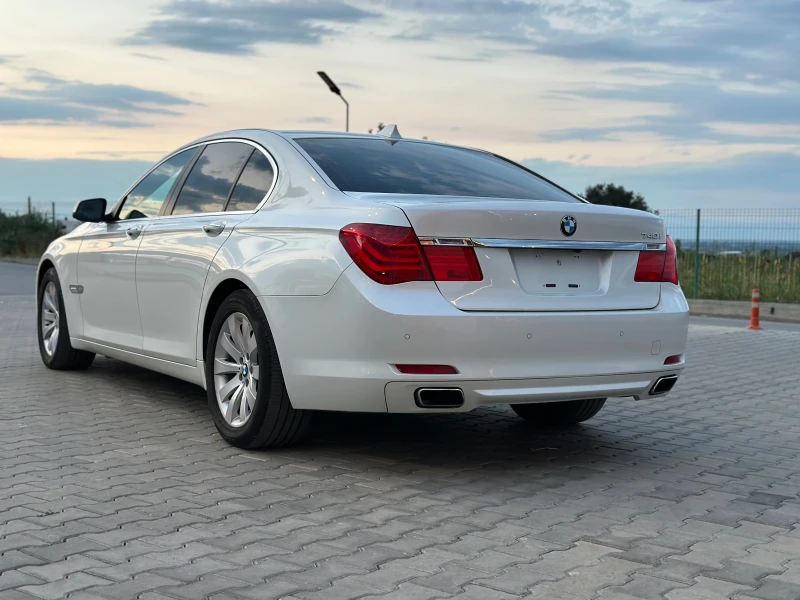 BMW 740 112000 km, снимка 5 - Автомобили и джипове - 46815818