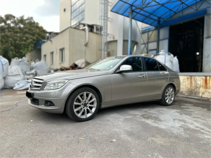 Mercedes-Benz C 200 Kompressor, снимка 1 - Автомобили и джипове - 47345559