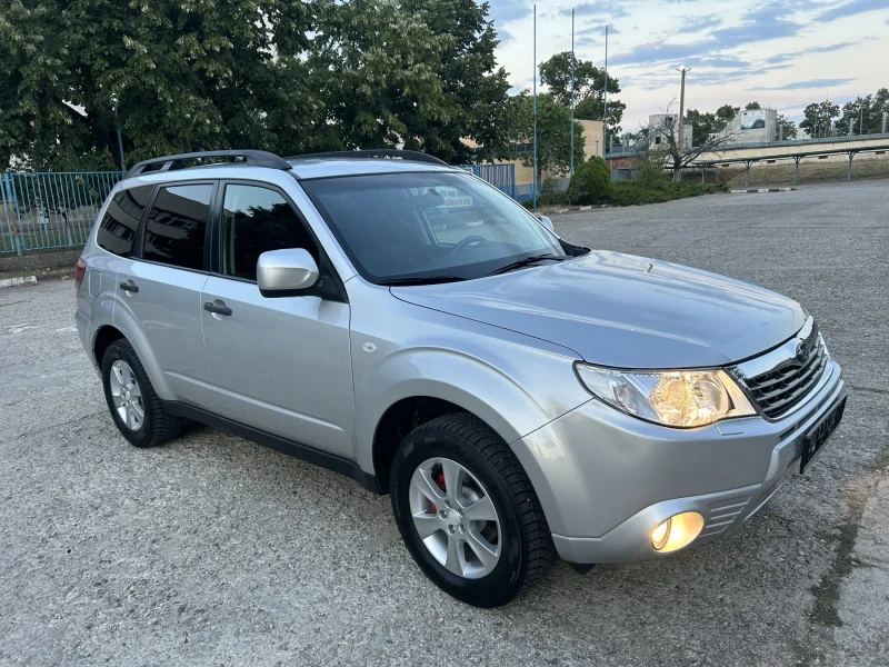 Subaru Forester 2.0 I4ADV, снимка 1 - Автомобили и джипове - 47458576