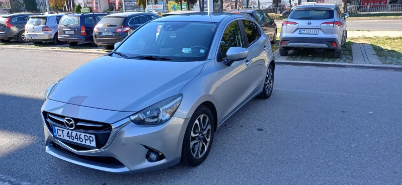 Mazda 2 1.5G SKYACTIV, снимка 1 - Автомобили и джипове - 47654018