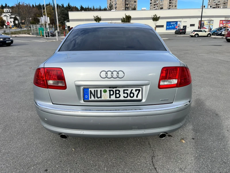 Audi A8 4.2 безин, снимка 8 - Автомобили и джипове - 48053519