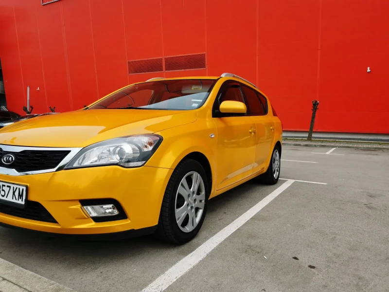 Kia Ceed 1.4, снимка 7 - Автомобили и джипове - 48073467