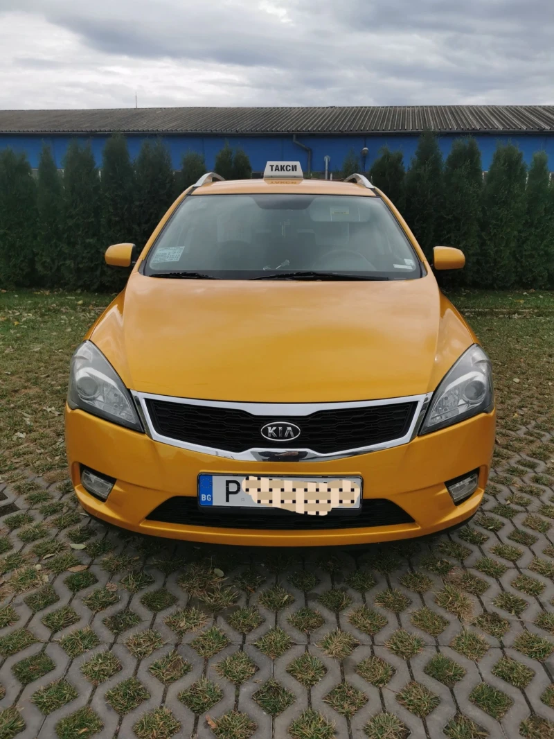 Kia Ceed 1.4, снимка 1 - Автомобили и джипове - 48073467