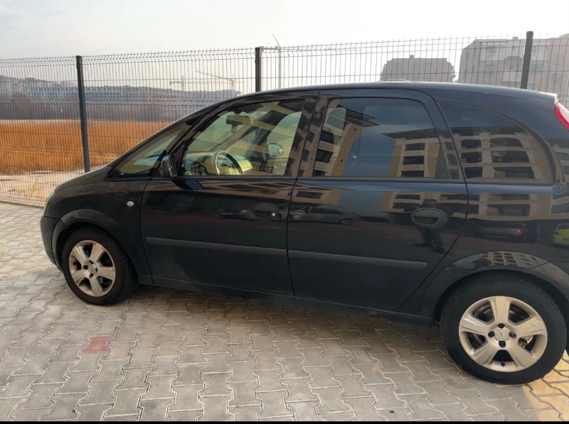 Opel Meriva, снимка 4 - Автомобили и джипове - 48174930