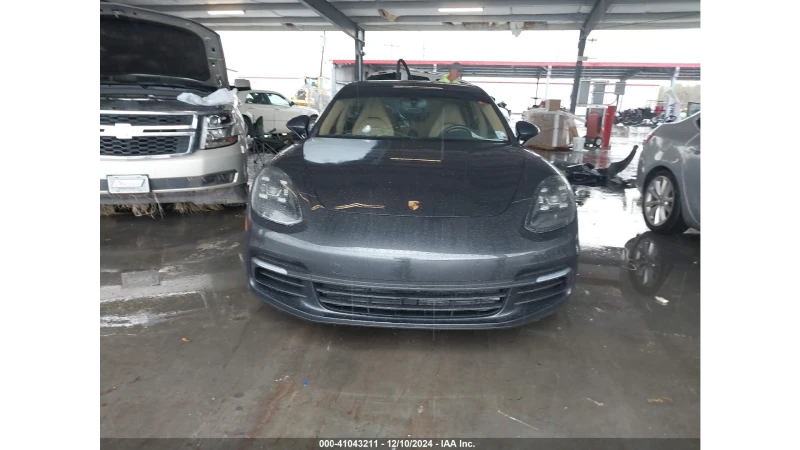 Porsche Panamera 4* ПЪЛНА СЕРВИЗНА ИСТОРИЯ, снимка 2 - Автомобили и джипове - 48746588