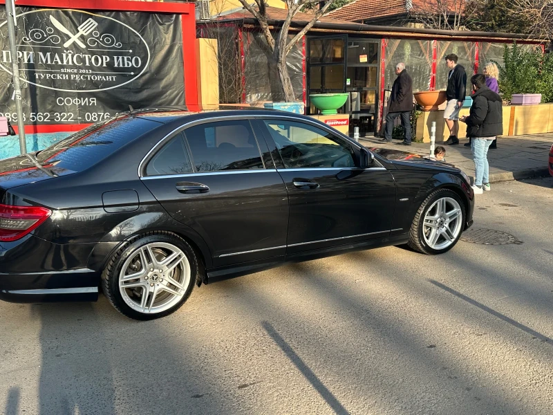 Mercedes-Benz C 320, снимка 14 - Автомобили и джипове - 48968835