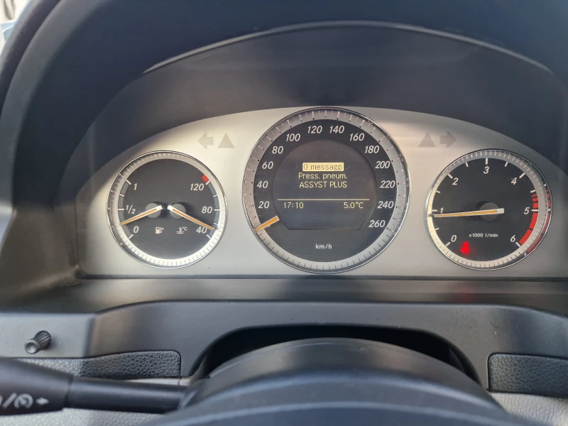 Mercedes-Benz C 200 2.2CDI-NAVI* KOJA* Avantgarde* LUK* TEGLICH* VnosI, снимка 16 - Автомобили и джипове - 49027968