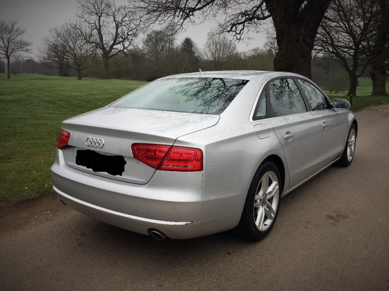 Audi A8, снимка 4 - Автомобили и джипове - 52403662