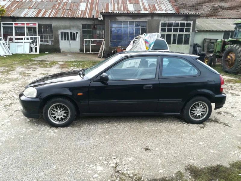 Honda Civic, снимка 3 - Автомобили и джипове - 52705071