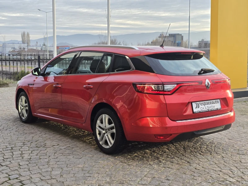 Renault Megane 1.3 TCe 140 к.с./BUSINESS EDITION, снимка 7 - Автомобили и джипове - 52752203