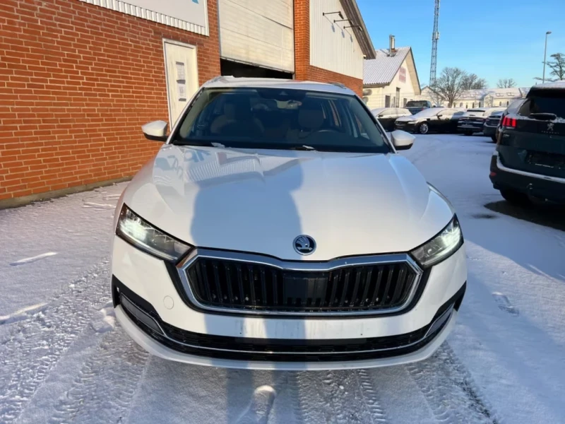 Skoda Octavia  Style 2, 0 TDI DSG NEW MODEL150ps, снимка 2 - Автомобили и джипове - 53104057