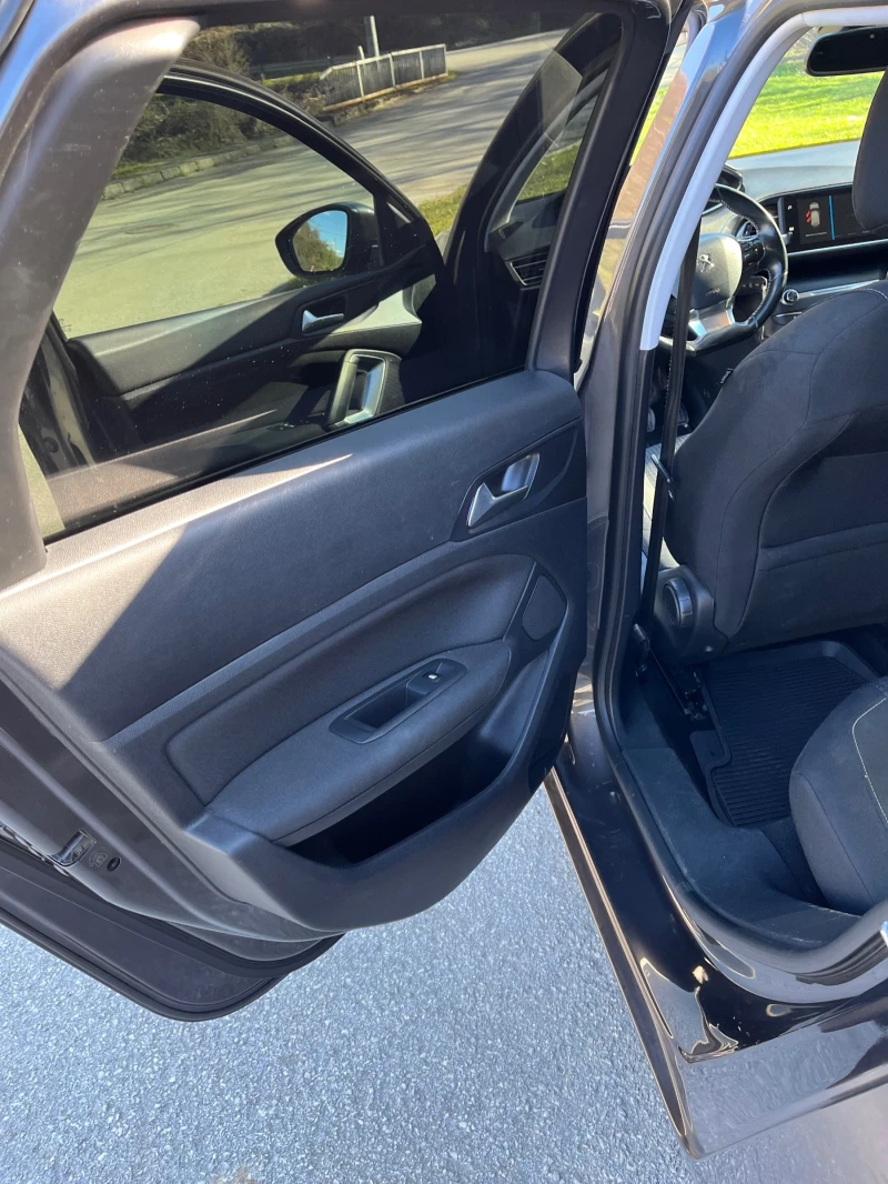 Peugeot 308 SW , снимка 11 - Автомобили и джипове - 53164458