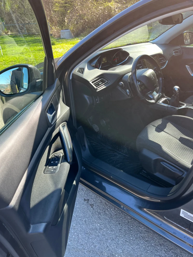 Peugeot 308 SW , снимка 10 - Автомобили и джипове - 53164458