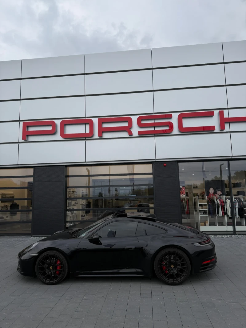 Porsche 911 CARRERA 4S