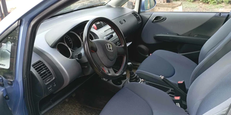 Honda Jazz, снимка 2 - Автомобили и джипове - 53586086