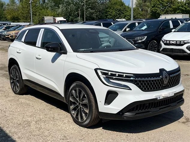 Renault Austral HYBRID EVOLUTION NEW, снимка 2 - Автомобили и джипове - 53293916