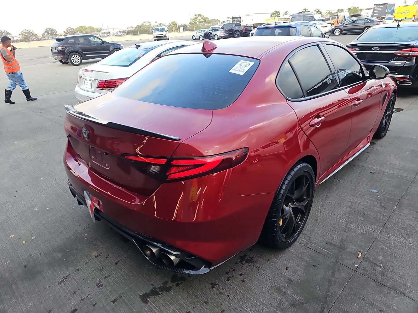 Alfa Romeo Giulia Quadrifoglio - изображение 5