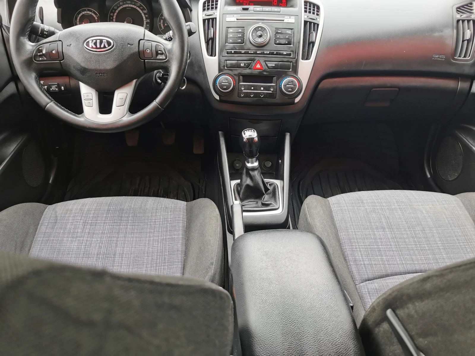Kia Ceed 1.4 | Mobile.bg — изображение 12