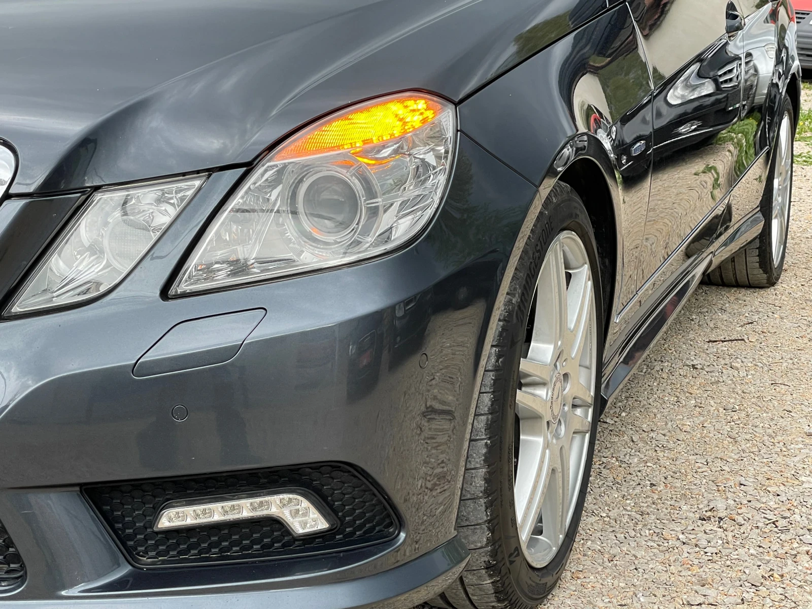 Mercedes-Benz E 350 AMG/198.000км/Сервизна история/Задно/Черен таван/ - изображение 7